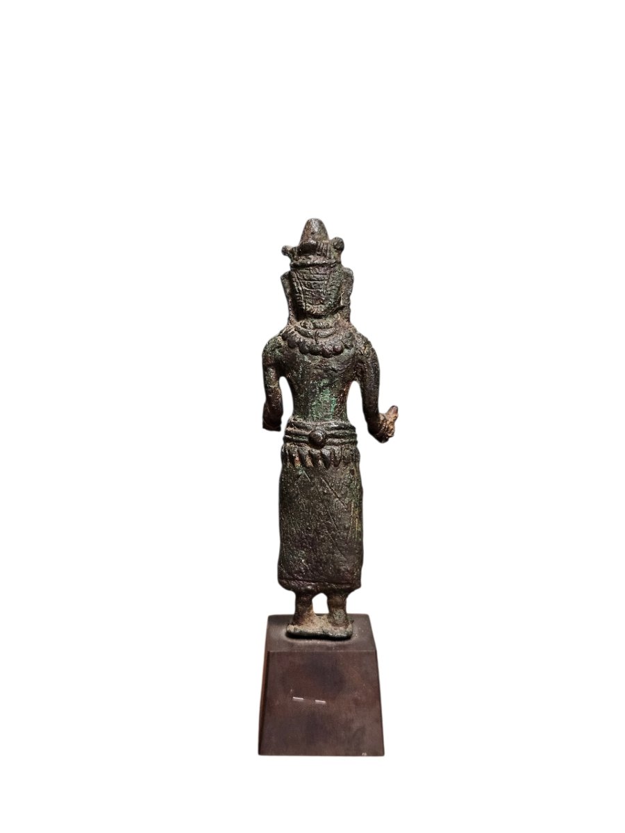 Stauette de divinité, Période pré-Bayon ou antérieure, Cambodge Probablement XIe siècle-photo-2