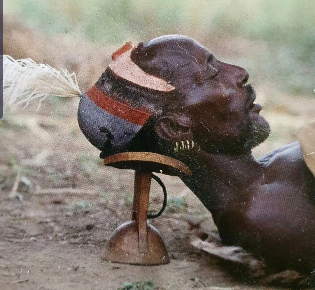 Old Neck Support / Seat Chakam People Me'en Ethiopia Early Twentieth-photo-6