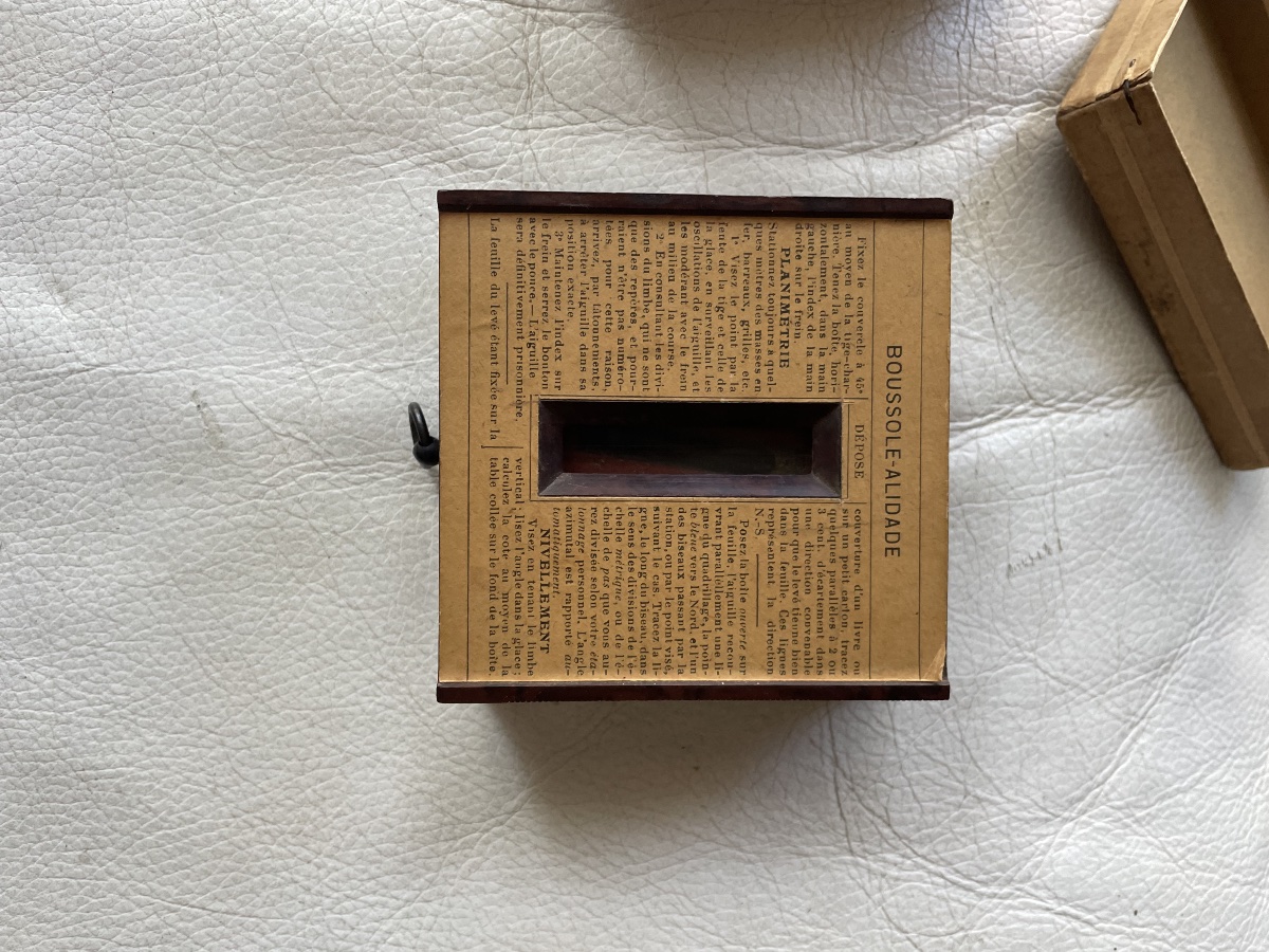 Boussole-Alidade-Automatique du Général Peigné - Modèle en Bakélite avec Notice et Boîte d'Orig-photo-3