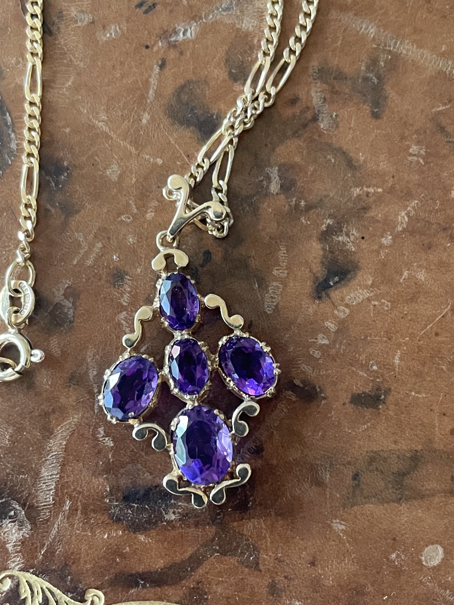 Vintage 18-karat Gold Necklace Set With Five Amethysts – Belle époque Pendant-photo-2