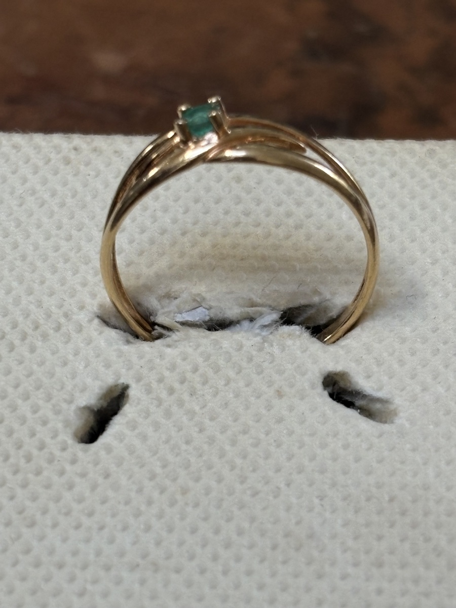 18k Yellow Gold Ring With Natural Emerald-photo-4