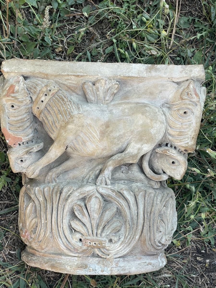 Antique Terracotta Capital – Zoomorphic Decoration – Architectural Fragment