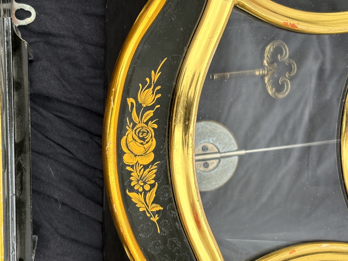 Pendule Neuchâteloise Zenith avec Console Murale – Style Louis XV-photo-3