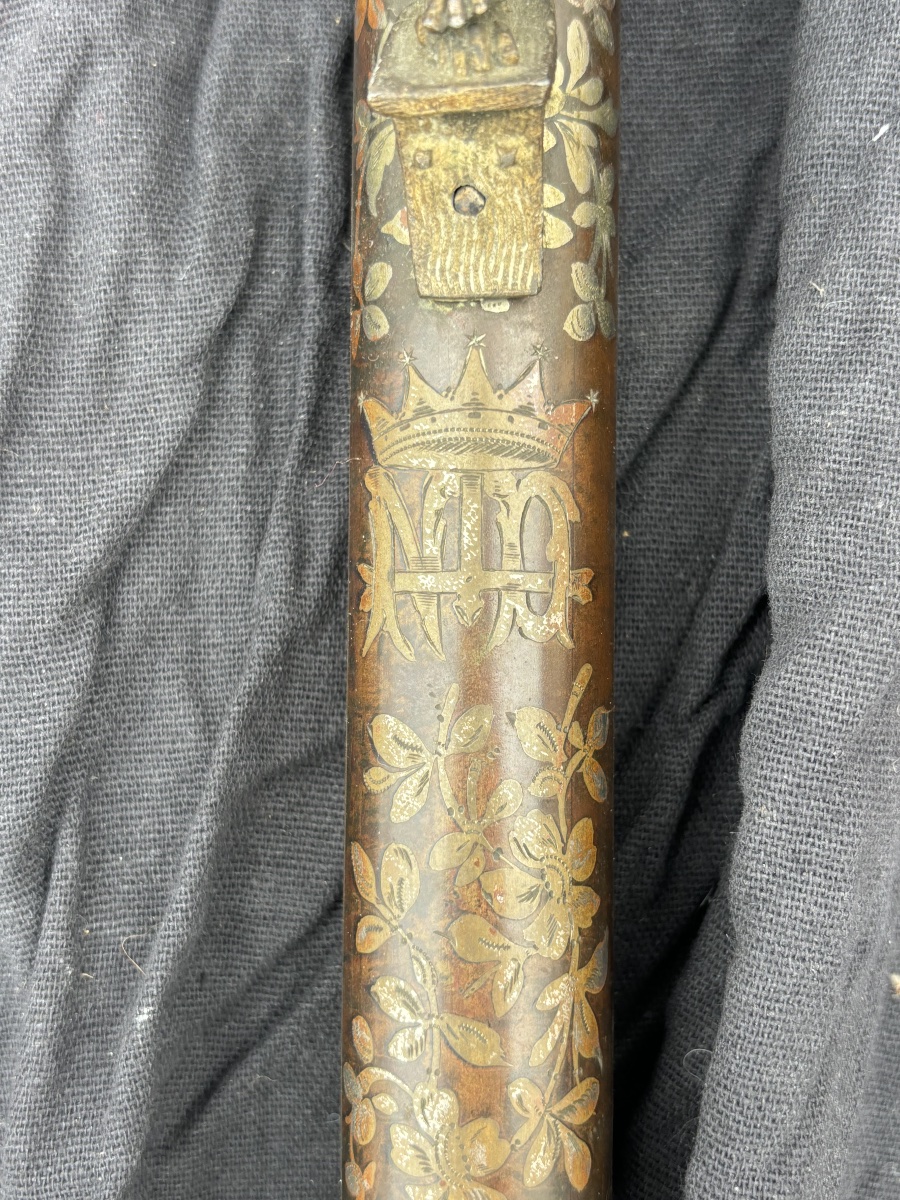 Antique Large Wall-mounted Brass Crucifix Engraved With Flowers And The Monogram "marie"-photo-4