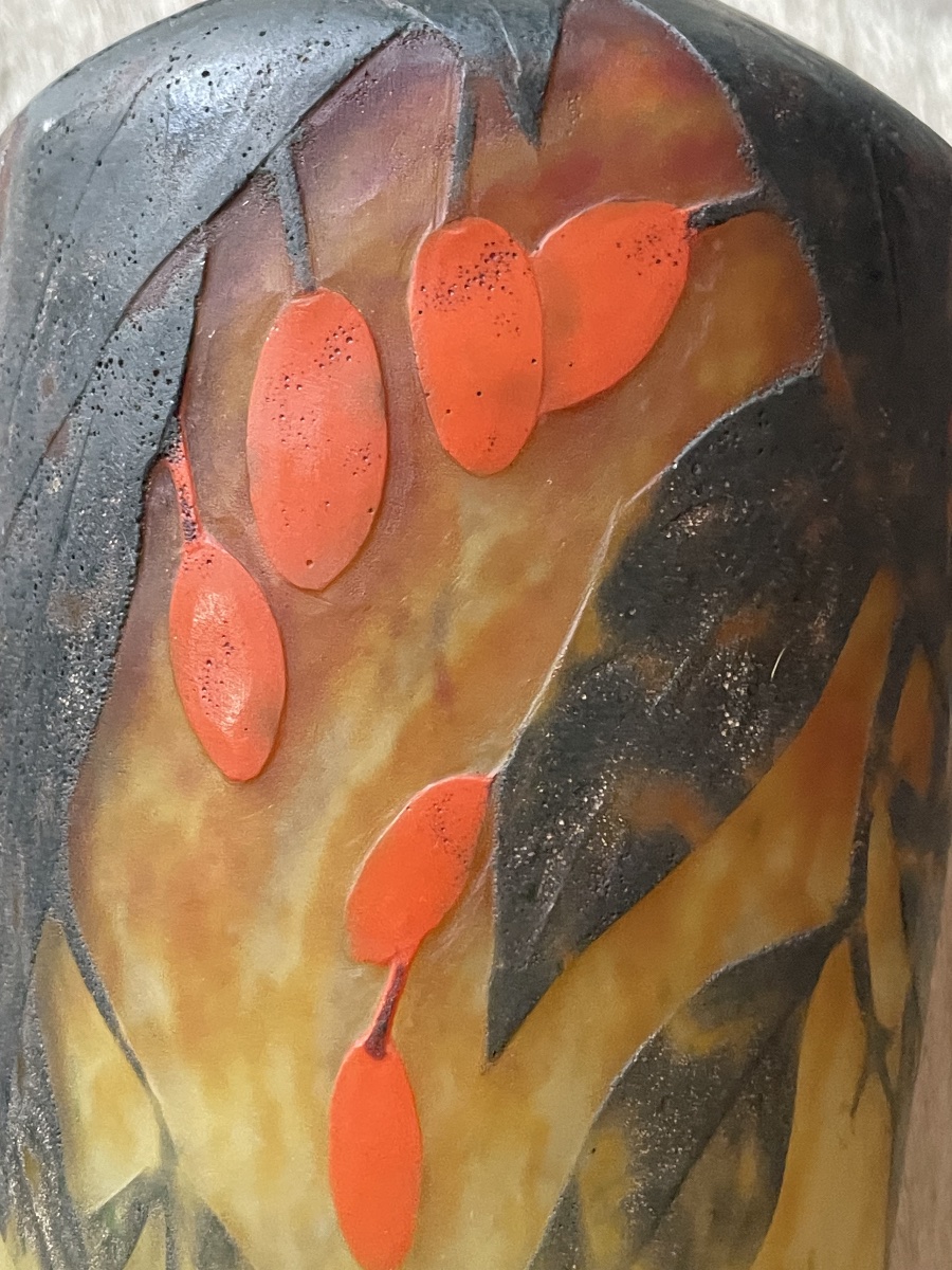 Daum Nancy Vase – Floral Design With Red Berries-photo-2