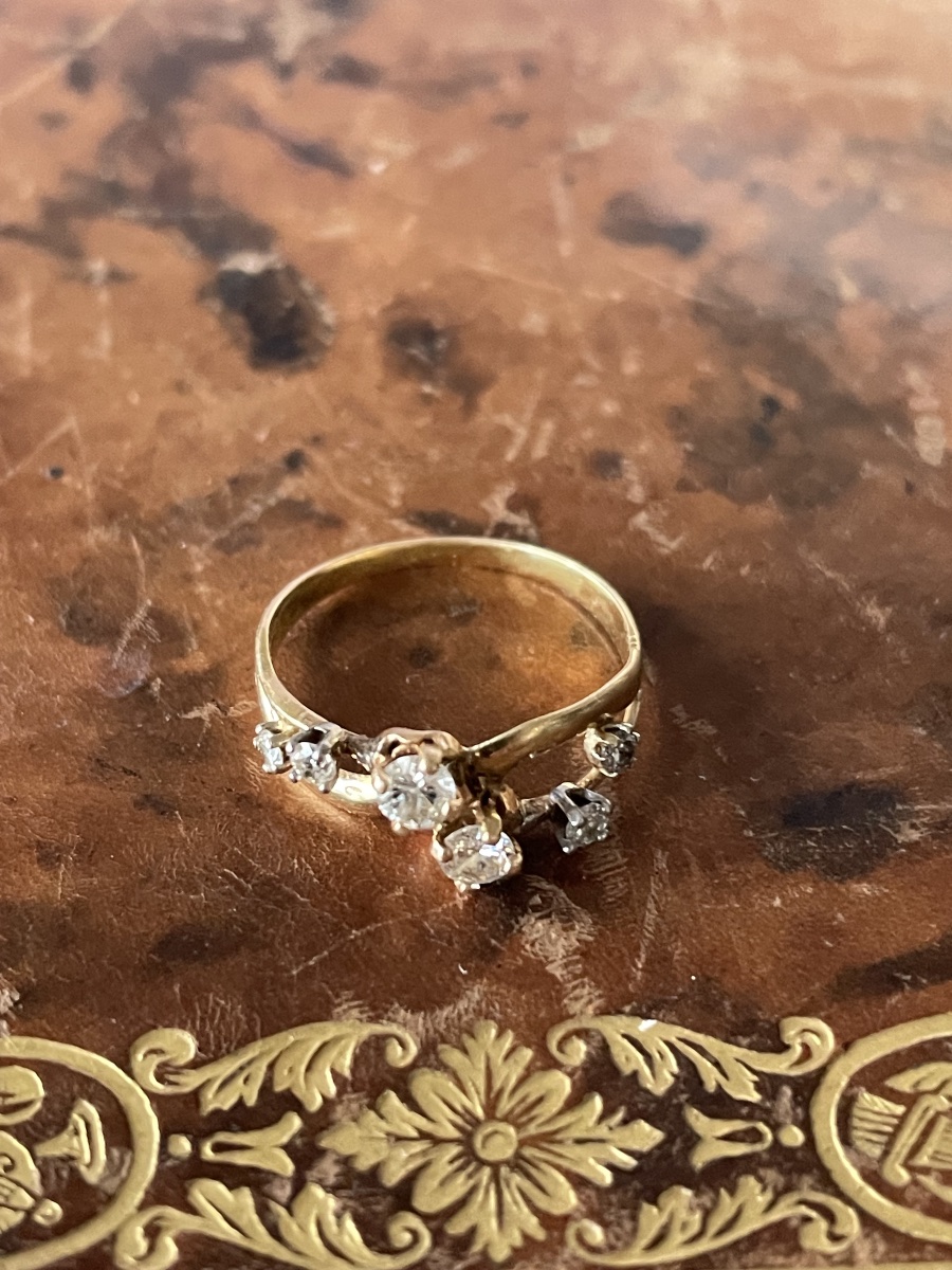 Bague en or 18 carats sertie de 6 diamants taille ancienne