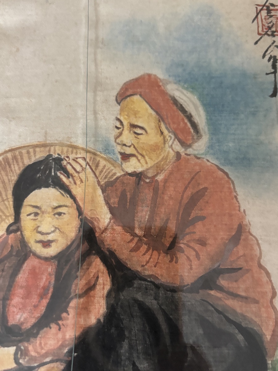 Asian Silk Painting – Traditional Lice-removal Scene -photo-4