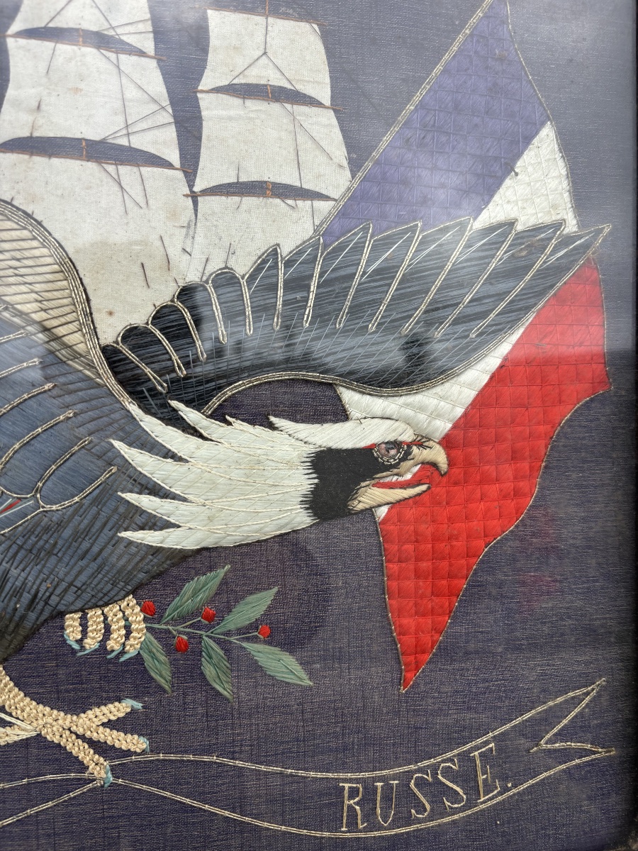 Tableau ancien en soie brodé représentant un aigle et un voilier – Union franco-russe-photo-4