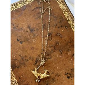 Collier aux hirondelles  or et perle fines
