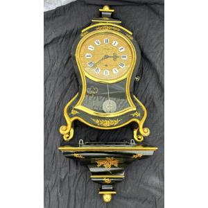 Pendule Neuchâteloise Zenith avec Console Murale – Style Louis XV