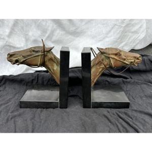 Pair Of "horse Heads" Bookends Made Of Artistic Cast Iron On Black Marble Bases
