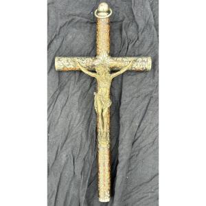 Ancien Grand Crucifix Murale en Laiton Gravé Fleurs & Monogramme Marie