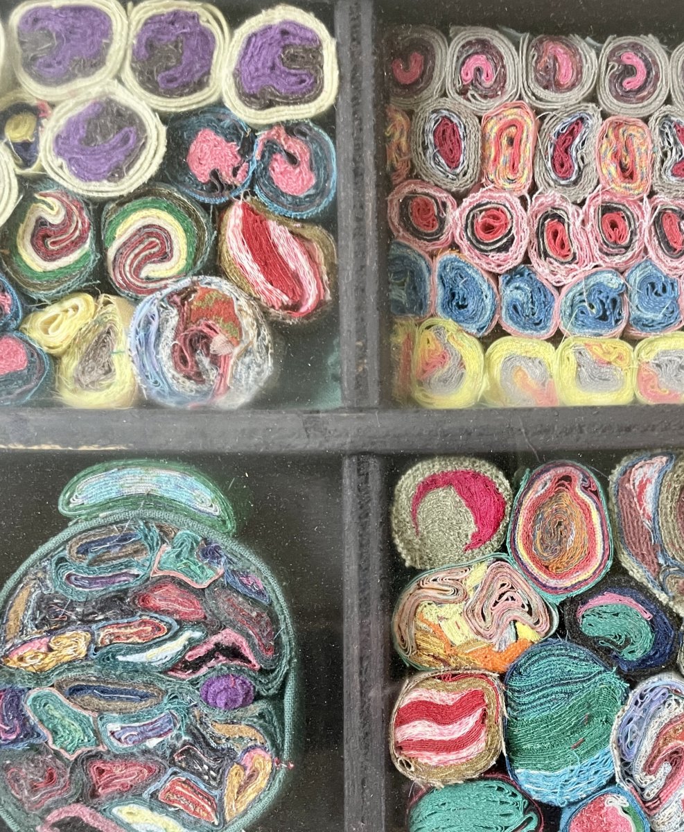 Jeanne Gérardin (1930–2014) — Mixed-media Textile Work (80x50 Cm) — Signed And Dated On The Back-photo-1