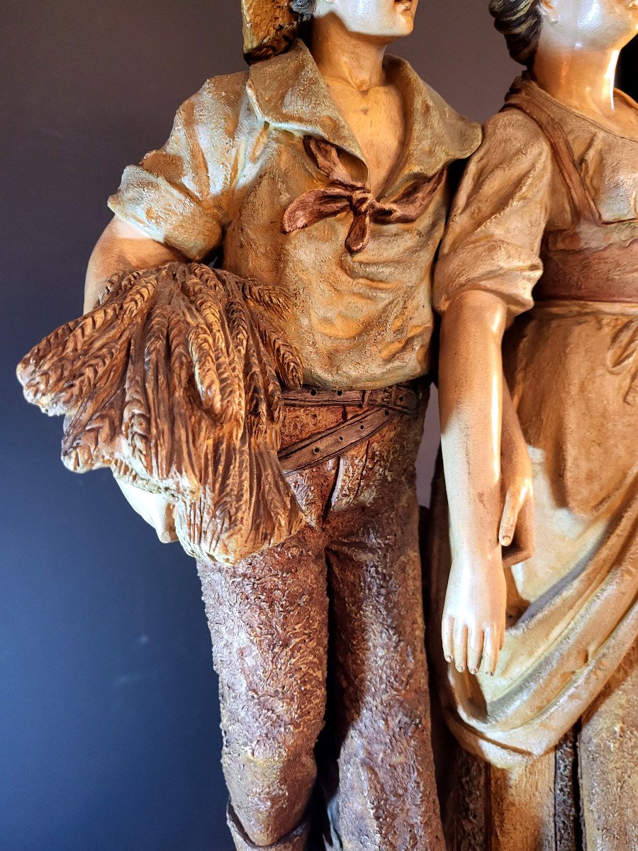 Sculpture en terre Cuite représentant un couple de paysans provençaux signée Bernhard Bloch-photo-2