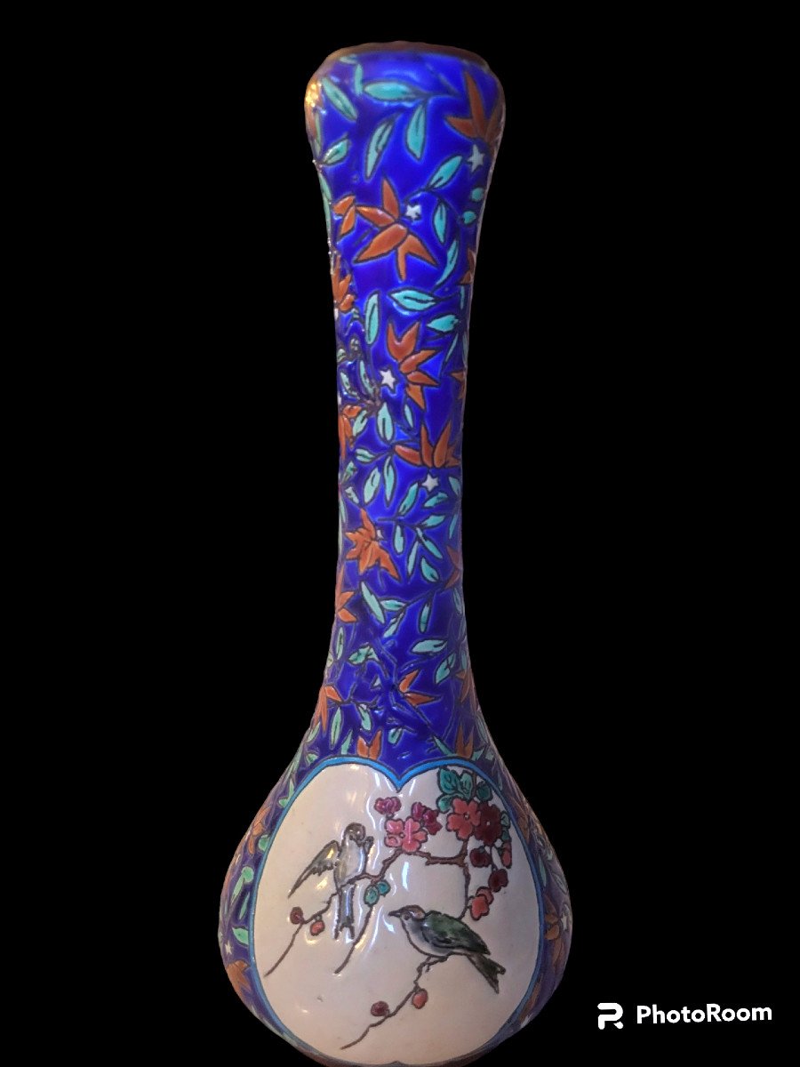 Vase En Faience De Longwy Signé  XIXème