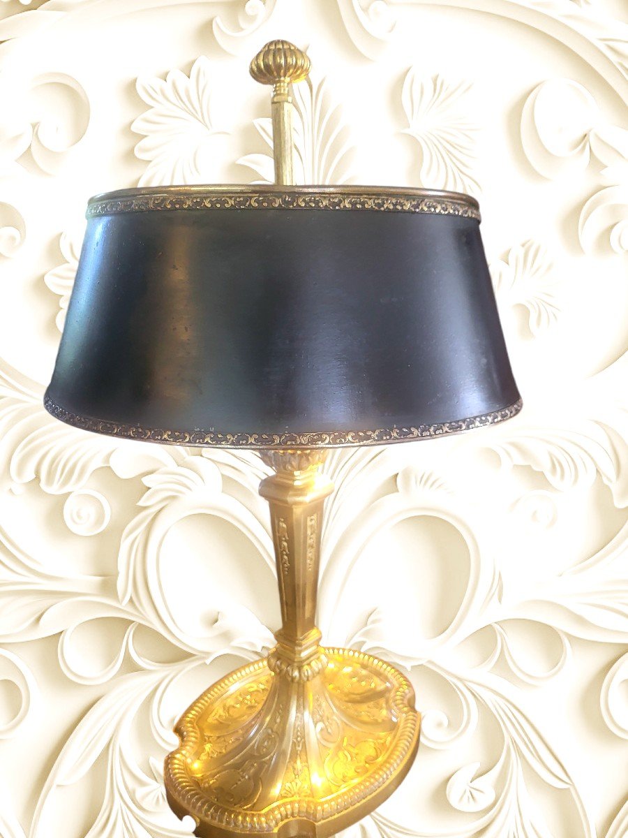 Lampe de style Empire en bronze doré, belle ciselure - XIXeme