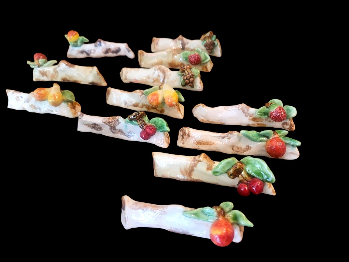 Barbotine Knife Holder Signed Denise Picart - 20th Century