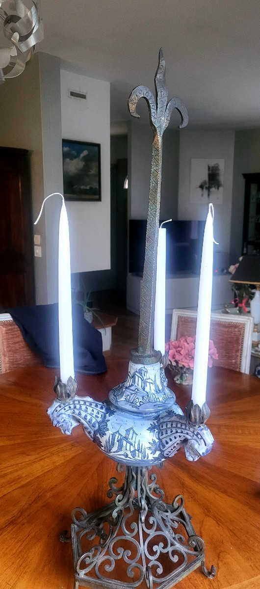 Pair Of Delft Earthenware Candlesticks With Wrought Iron Base - 19th Century-photo-1