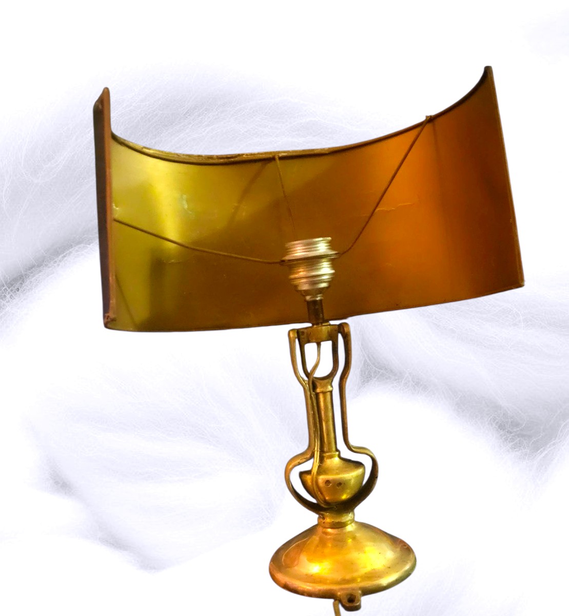 lampe ancienne de paquebot  1930, en bronze massif patiné. -photo-3