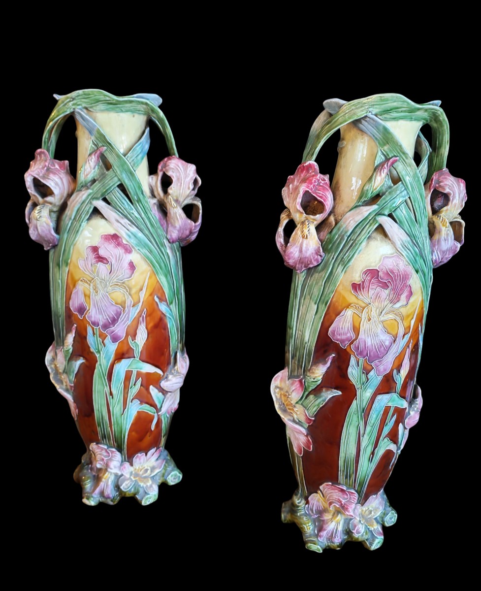 Pair Of Large French Continental Iris Vases - 20th Century (1900)