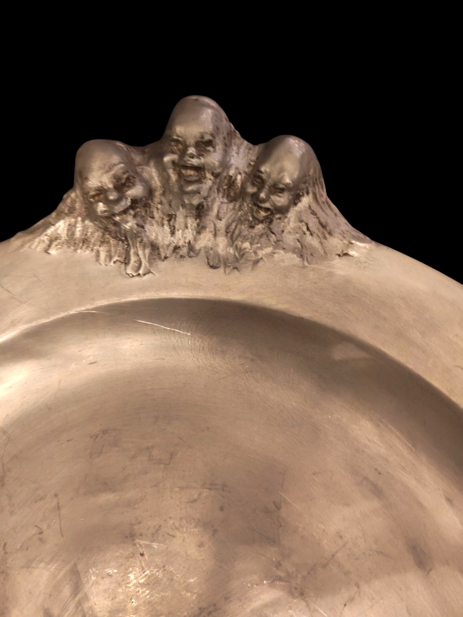 Important Pewter Dish, Signed Patris Ernest, Decorated With Bearded Men - 20th Century-photo-2