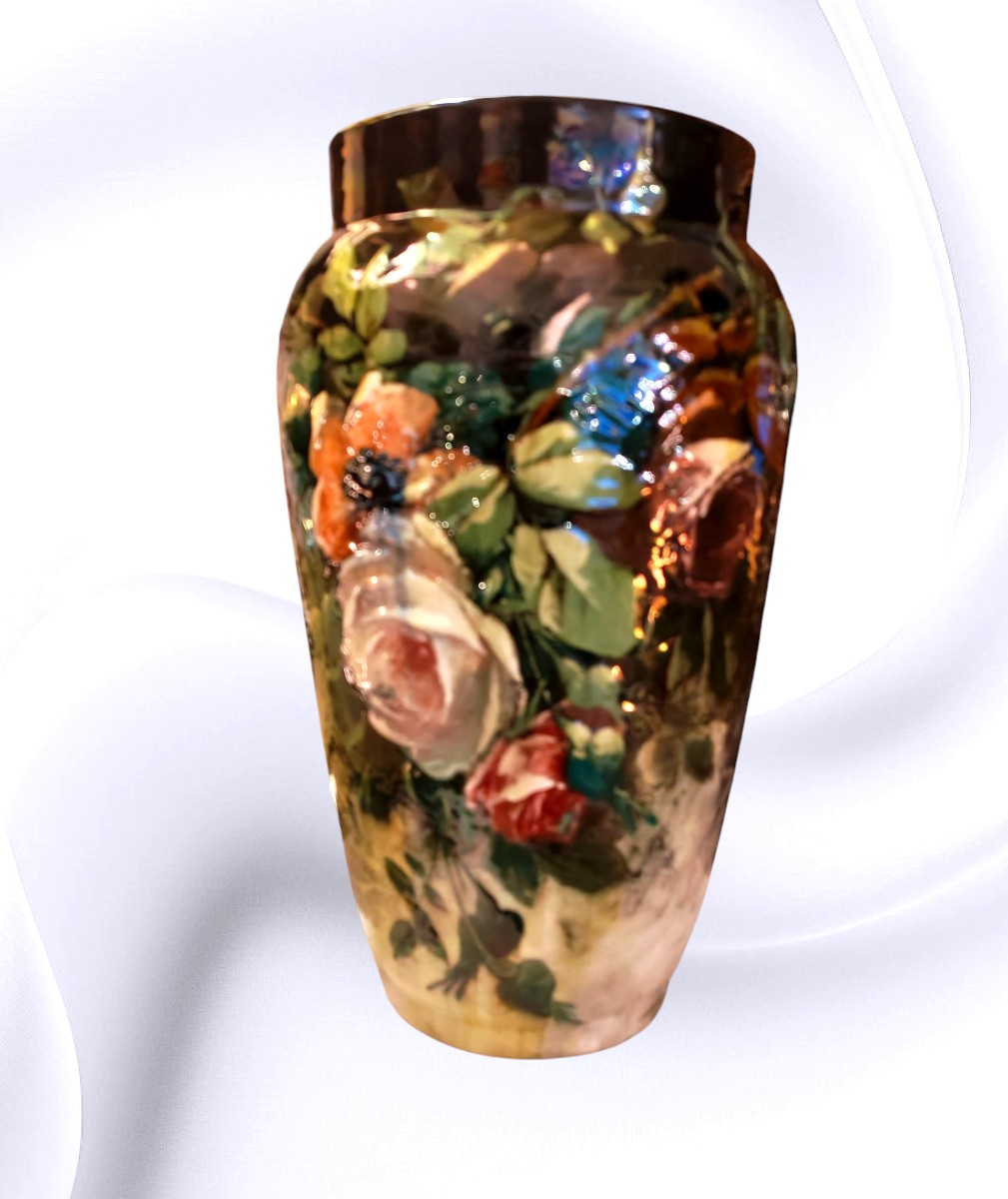 Decorative Vase With Roses, Montigny-sur-loing - 20th Century