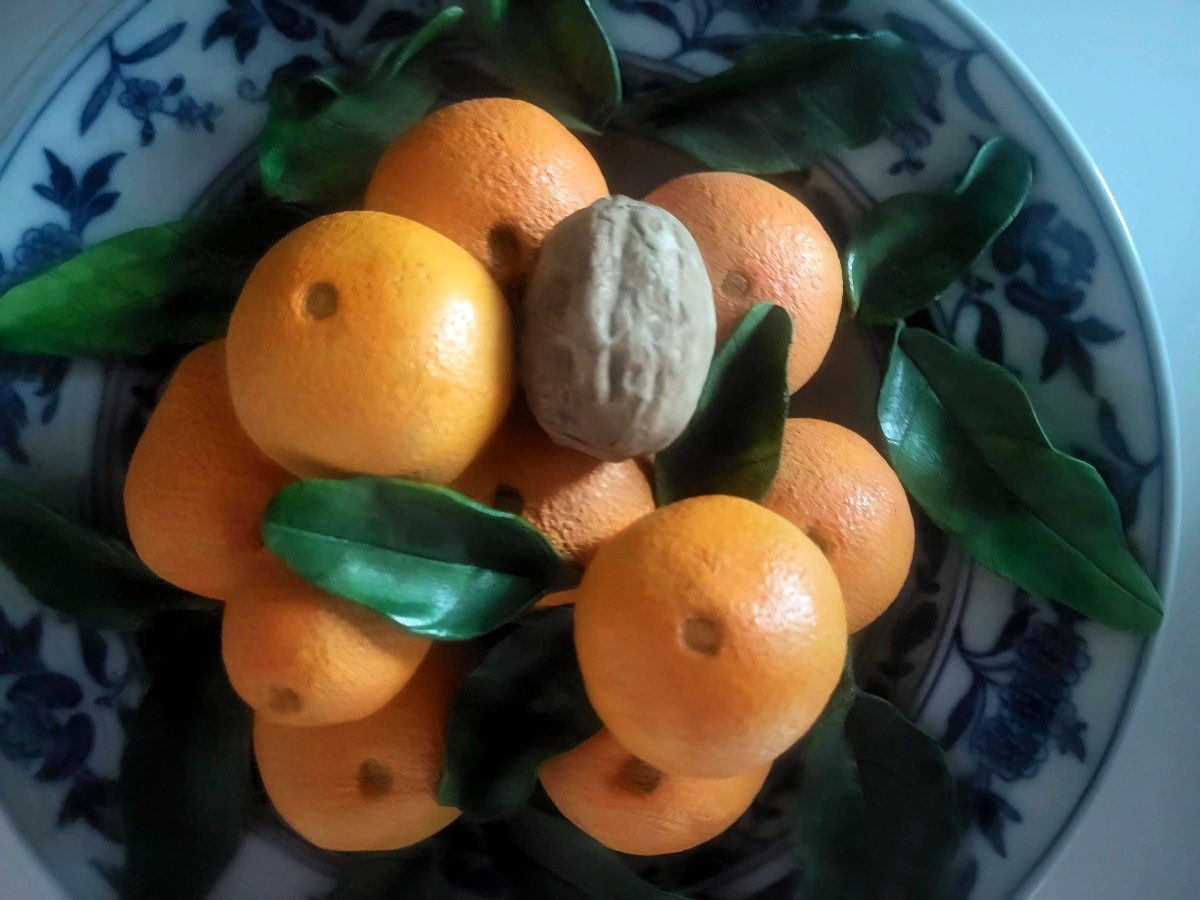 Trompe l'Oeil Plate, Mandarin Decoration, Signed Christine Viennet - 20th Century-photo-3