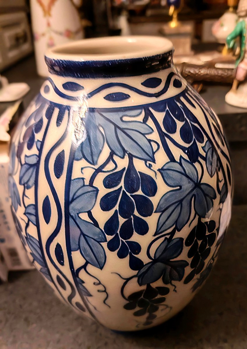 Stoneware Vase Signed Keramis Boch La Louviere, 20th Century Vine Leaves Decor-photo-2