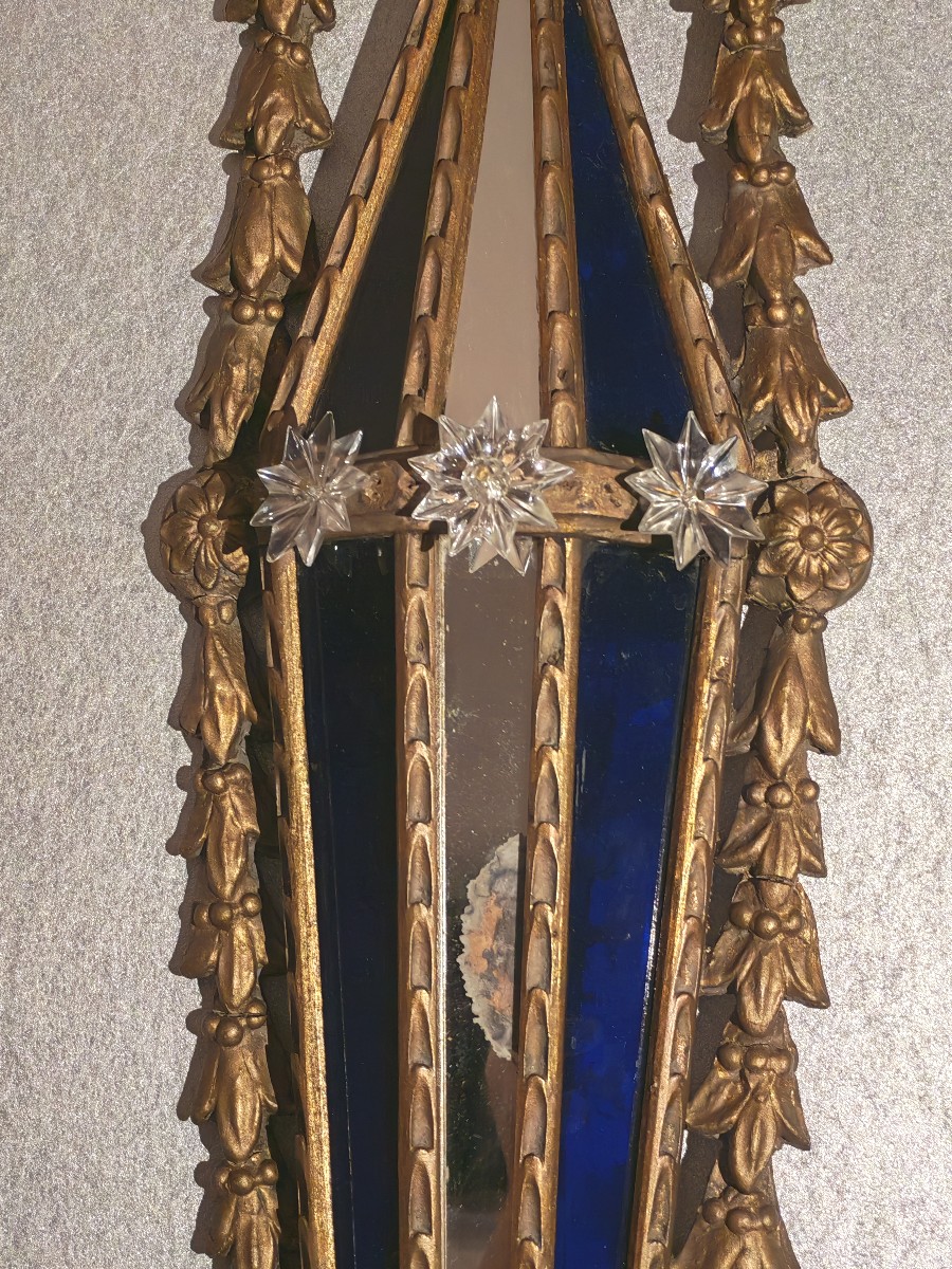 Pair Of Large Italian Wall Sconces In Carved Giltwood, Venetian Blue Glass - 19th Century -photo-4