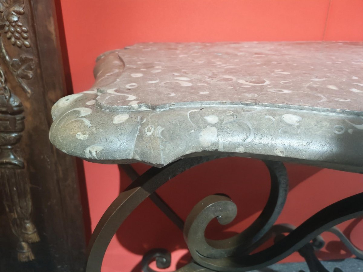 Console en fer forgé et marbre lumachelle, fossilisé, époque XXeme style Louis XV-photo-1