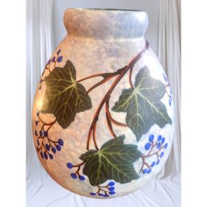 Vase en céramique signé Louis Dage  - Epoque XXeme