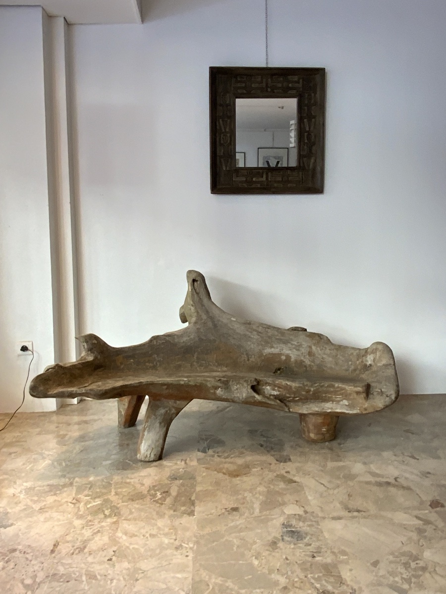 Banc sculptural en chêne massif-photo-1