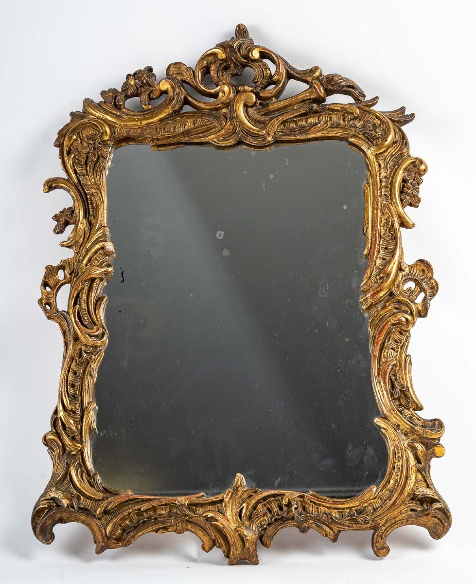 Petit miroir St. LOUIS  XV  bois doré