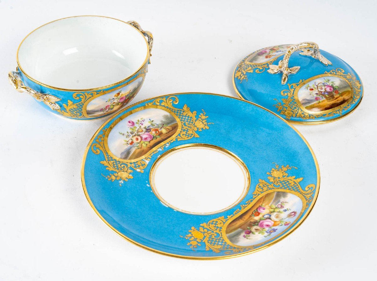 Bol à Bouillon couvert Bleu Céleste " aux paniers  fleuris XIX ème siècle-photo-3
