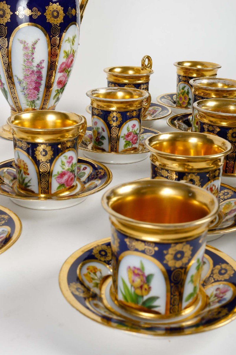 12 Cups + 1 Coffee Maker: Paris 1810 "désarnaux At The Crystal Staircase In Paris"-photo-4