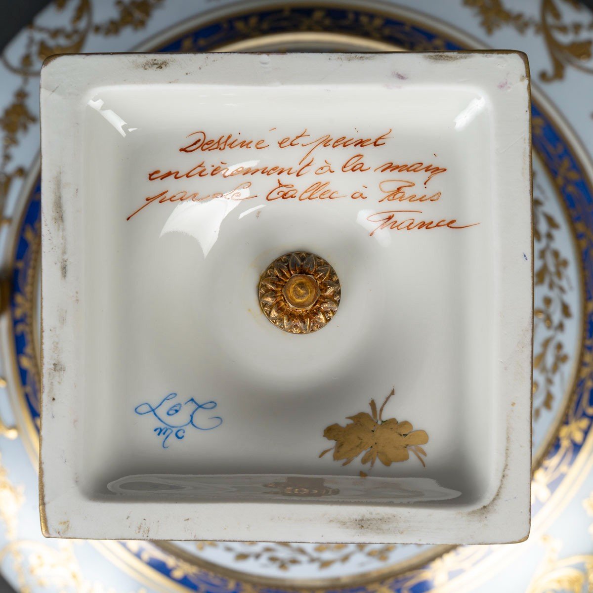 Le Tallec: “large Baron Jourdan Bleu Covered Cup On Foot” Covered-photo-6