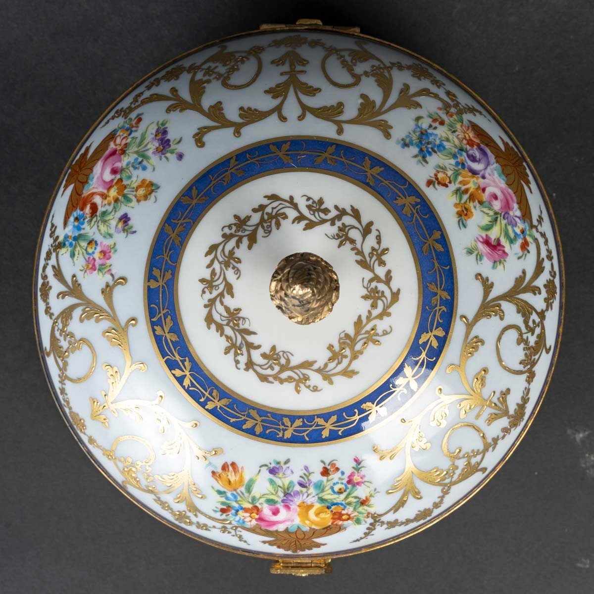 Le Tallec “blue Baron Jourdan Candy Box”-photo-4