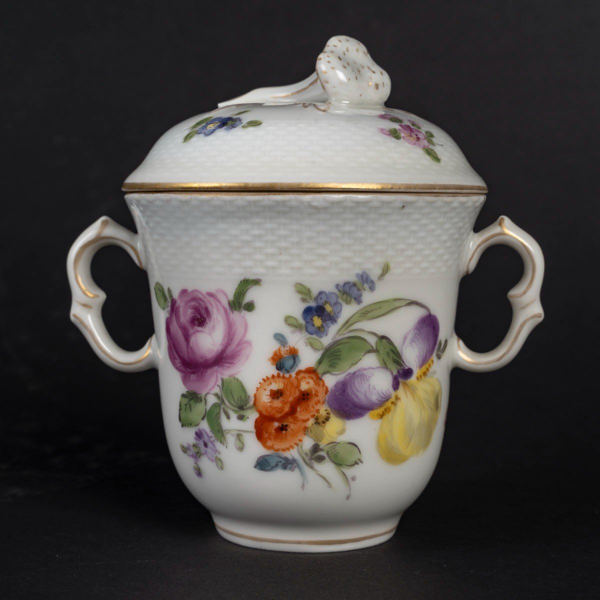 Vienne  " Tasse Trembleuse Fleurie " XIXème-photo-1