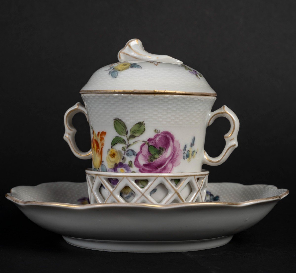 Vienne  " Tasse Trembleuse Fleurie " XIXème-photo-5