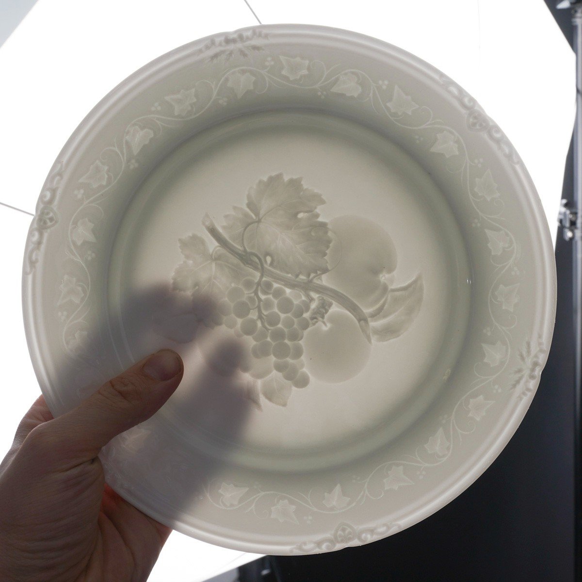 Cinq Assiettes Du  Service Cérès Riche  "jean Pouyat" 1855 Limoges -photo-1