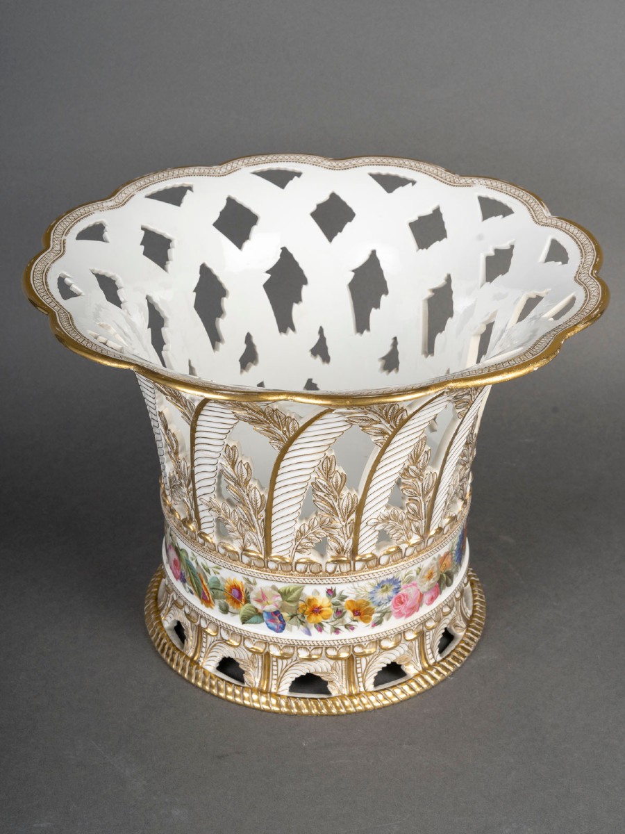 Grande Corbeille en porcelaine de Sèvres 1849-photo-4