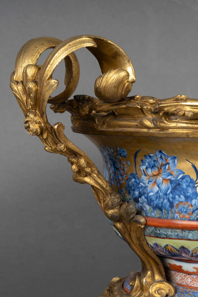 Large Blue And Gold Cup With Peonies And Dragons, 19th Century-photo-2