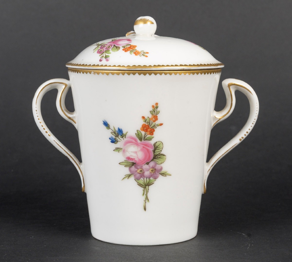 Paris "Tasse Trembleuse XVIIIème siècle " aux bouquets de fleurs-photo-3