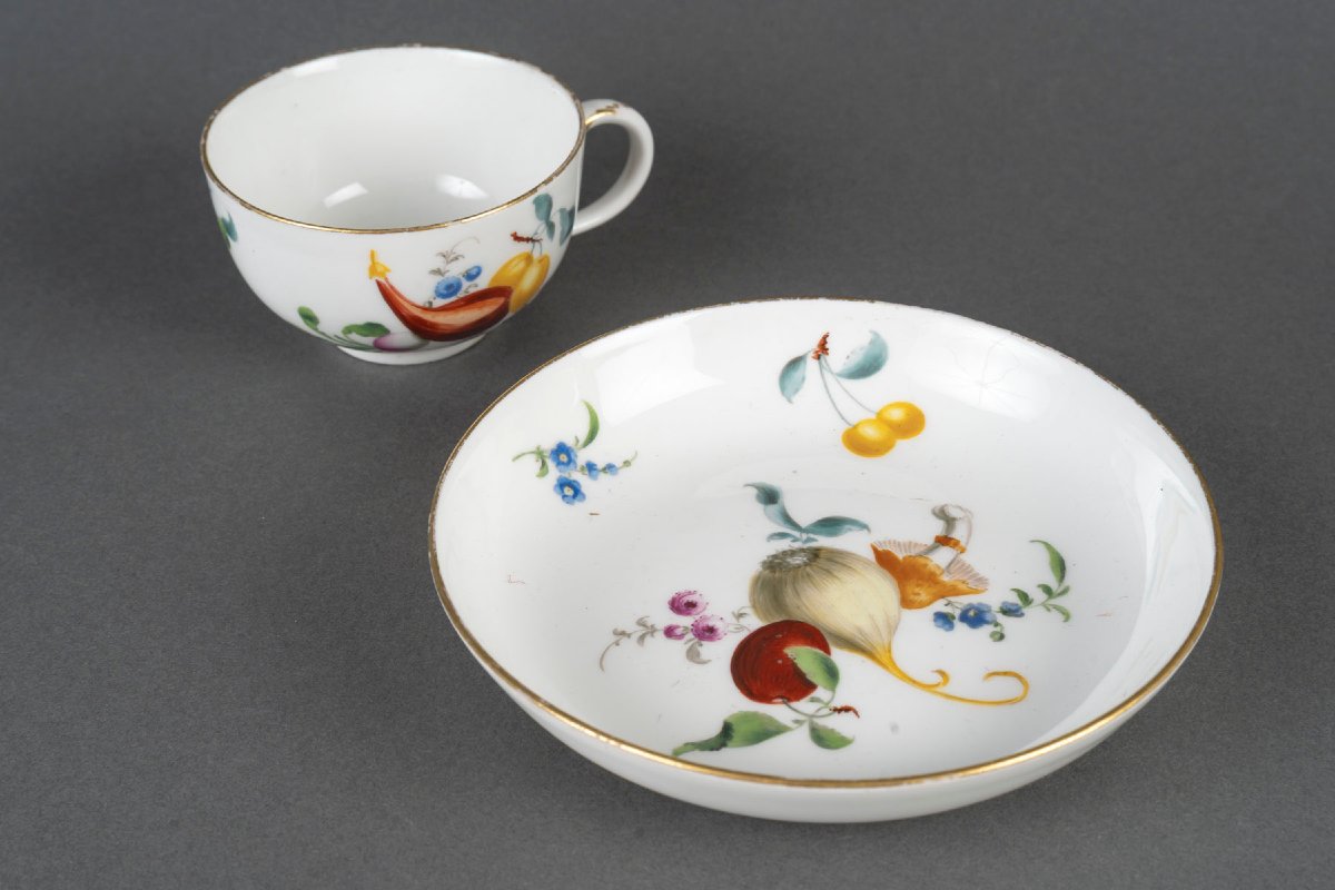 Ensemble Théière et Tasse Meissen XIXème ( Décor aux fruits )-photo-3