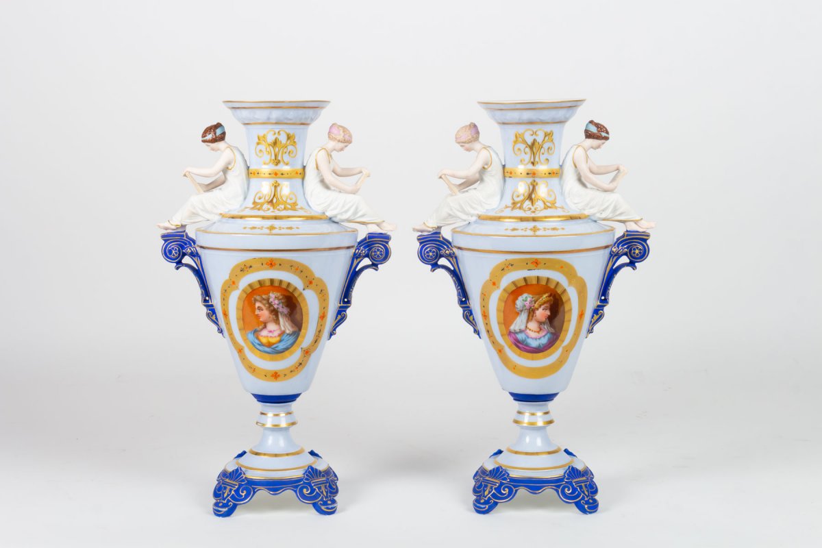 Paire de Vases en biscuit et porcelaine "La Lecture"  Gibus 1870 