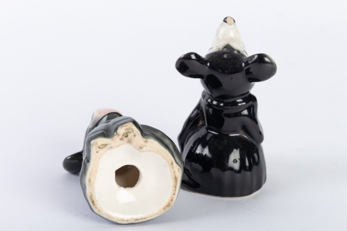 Mickey Mouse 1940 Salt And Pepper Shaker-photo-3