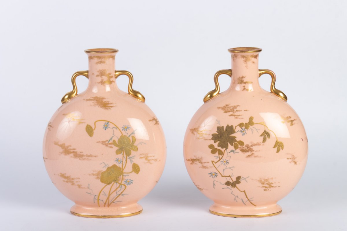 Paire de Vases Royal Worcester    XIXème