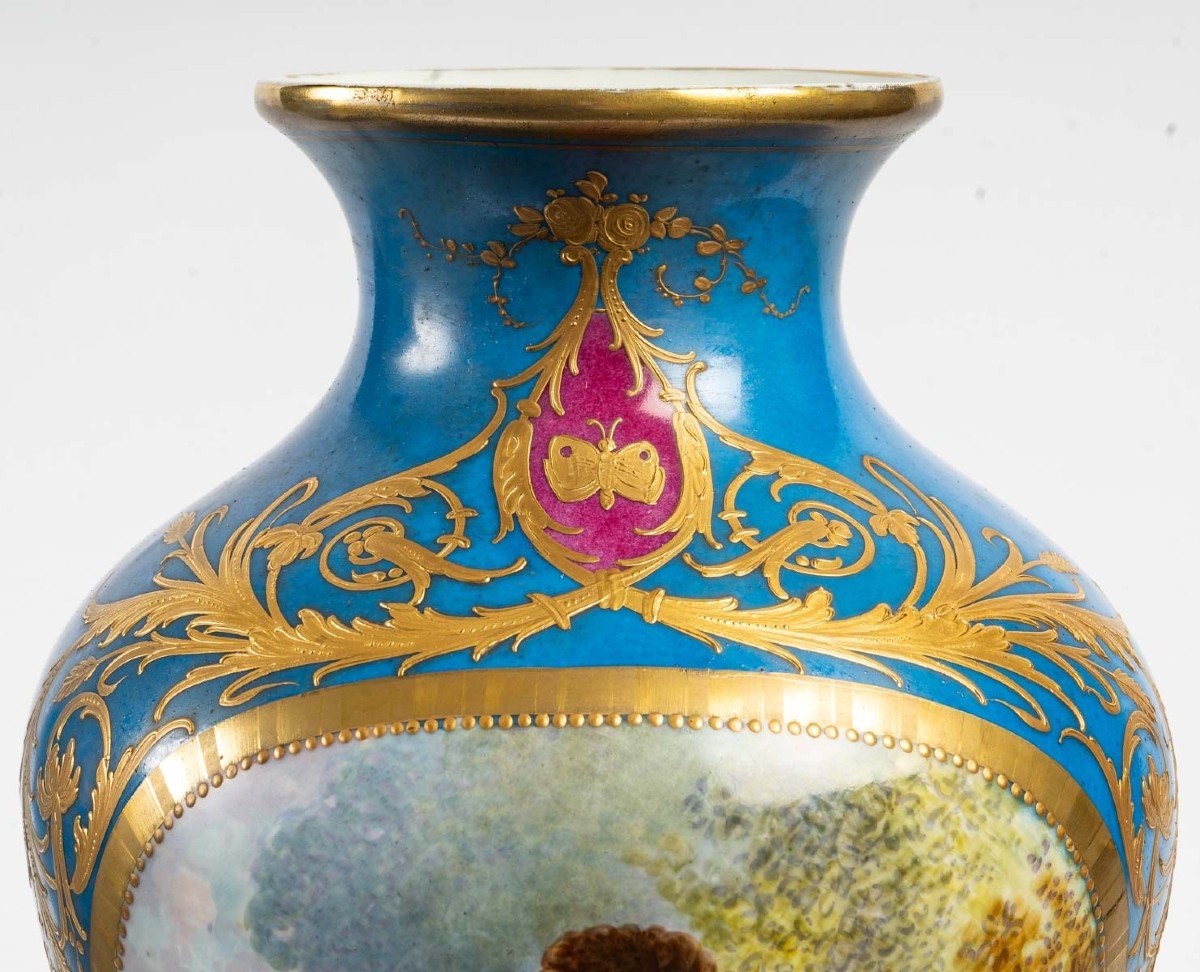 Paire de Vases bleu céleste à Scènes Galantes et Fleurs fin XIXème ( France )-photo-2