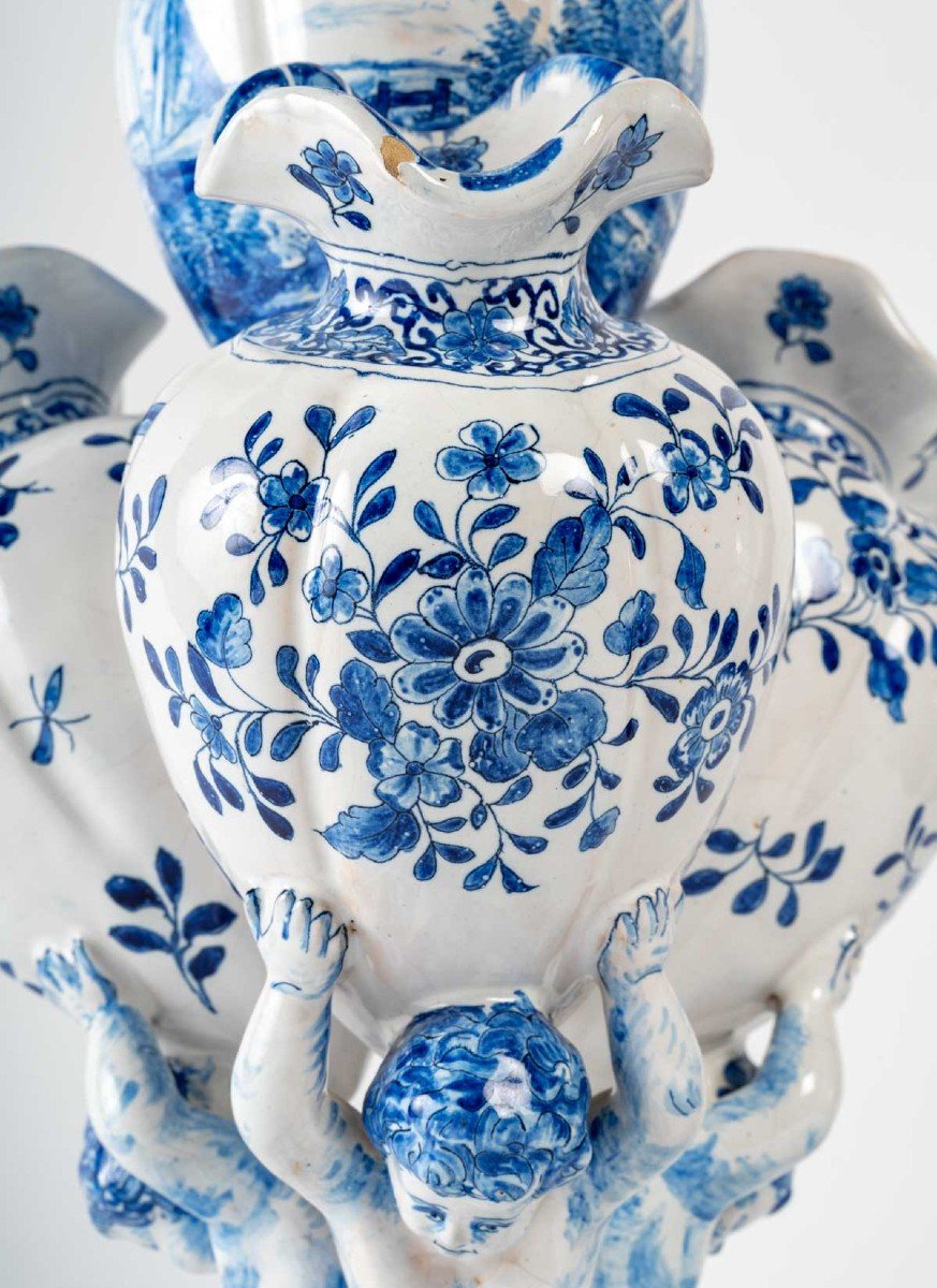 Bouquetière à 4 vases et3 putti-photo-3