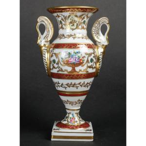 Le Tallec: Vase de forme Directoire "Baron Jourdan Rouge "